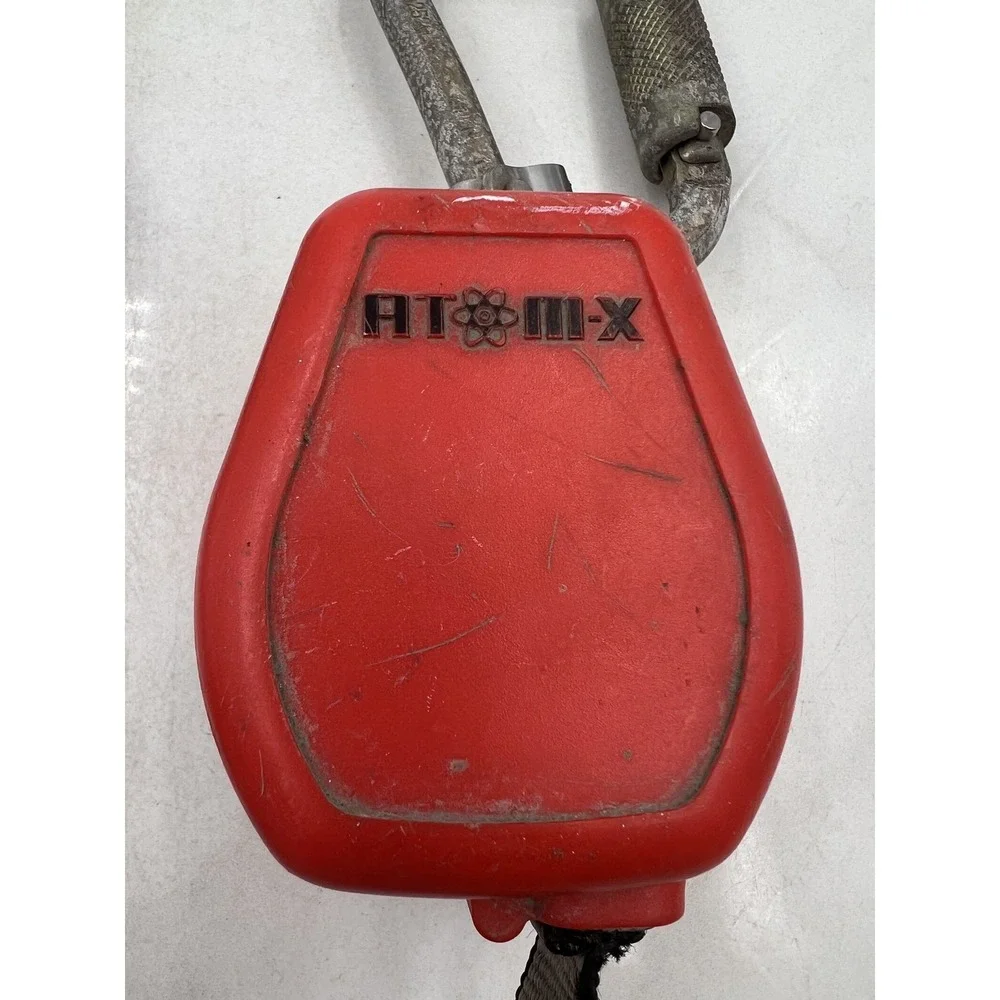 Checkmate Atom Xtreme 6ft Self Retracting Lifeline Fall Arrest Rebar Hook Harnes